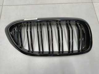 Решетка радиатора правая BMW 5 G30 F90 2016-2020