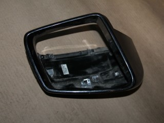 Крышка на зеркало правое, ориг. номер A16681002649040, Mercedes M-klasse W166 ML GLE 2011-2015