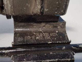 Петля двери перед прав, ориг. номер 7L0831412A, Volkswagen Touareg 2002-2007
