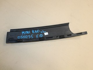 Накладка рамки двери задняя левая, ориг. номер 51359800619, Mini Countryman R60 2010-2016
