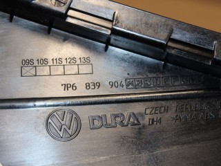 Накладка рамки двери задняя правая, ориг. номер 7P6839904C041, Volkswagen Touareg 2010-2014