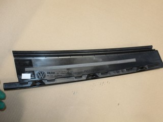 Накладка рамки двери задняя правая, ориг. номер 7P6839902C041, Volkswagen Touareg 2010-2014