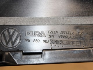 Накладка рамки двери задняя правая, ориг. номер 7P6839902C041, Volkswagen Touareg 2010-2014