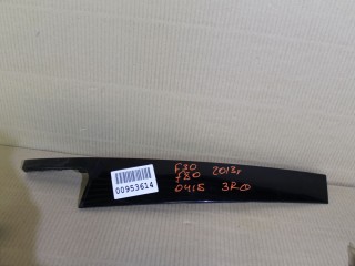 Накладка рамки двери задняя правая, ориг. номер 51357258308, BMW M3 F80 2014-2018
