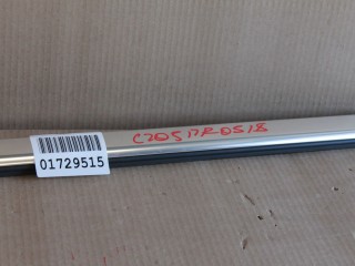 Накладка стекла передней правой двери, ориг. номер A2057251365, Mercedes C-klasse W205 2014-2018