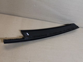 Накладка рамки двери задняя правая, ориг. номер 51357258308, BMW 3 F30 2011-2016