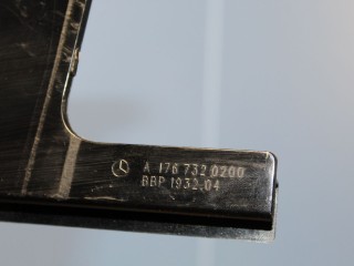 Накладка рамки двери задняя правая, ориг. номер A1767320200, Mercedes A-klasse W176 2012-2015