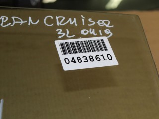 Стекло двери задней левой, ориг. номер 6811452290, Toyota Urban Cruiser P11