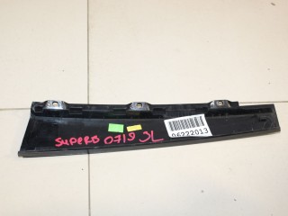 Накладка рамки двери задняя левая, ориг. номер 3T5839901A, Skoda Superb 3T 2008-2013