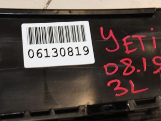 Накладка рамки двери задняя левая, ориг. номер 5L0839903B, Skoda Yeti 2009-2014