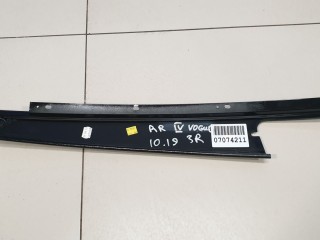 Накладка рамки двери задняя правая, ориг. номер LR034047, Land Rover Range Rover 2009-2012