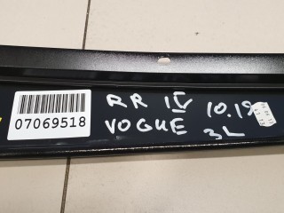 Накладка рамки двери задняя левая, ориг. номер LR034048, Land Rover Range Rover 2009-2012