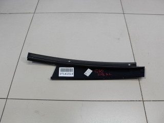 Накладка рамки двери задняя левая, ориг. номер 51357336975, BMW 5 G30 F90 2016-2020