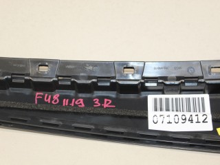 Накладка рамки двери задняя правая, ориг. номер 51357349676, BMW X1 F48 2015-2019