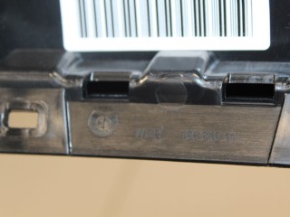Накладка рамки двери задняя правая, ориг. номер 51357349676, BMW X1 F48 2015-2019