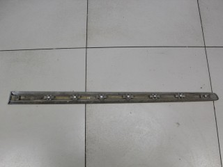 Молдинг двери правый передний, ориг. номер A16469014621693, Mercedes M-klasse W164 ML