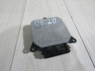 Блок управления светом левой фары, ориг. номер 8105633E10, Toyota Camry V70
