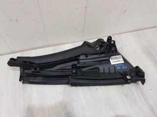 Накладка складной крыши левая, ориг. номер A17279001190033, Mercedes SLK-klasse R172 2011-2016