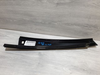 Накладка рамки двери задняя правая, ориг. номер 51357136956, BMW X5 E70 2006-2010