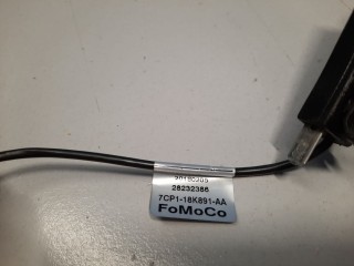 Изолятор, ориг. номер 1694153, Ford Focus 3 2011-2015