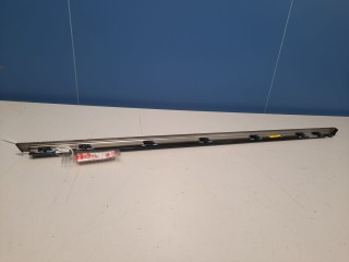 Молдинг рамки задней правой двери, ориг. номер LR034045, Land Rover Range Rover 2009-2012