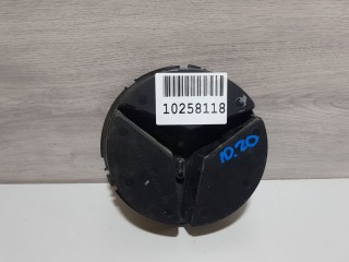 Кронштейн эмблемы решетки радиатора, ориг. номер A0008880060, Mercedes A-klasse W176 2012-2015