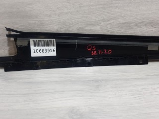 Накладка рамки двери задняя правая, ориг. номер 8R0839902M5FQ, Audi Q5 8R 2012-2017