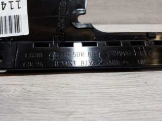 Накладка рамки двери задняя левая, ориг. номер LR050772, Land Rover Range Rover Evoque 2011-2015