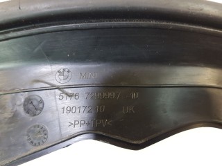 Уплотнитель передней стойки левый, ориг. номер 51767299997, Mini F57
