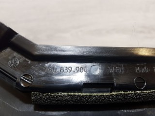 Накладка рамки двери задняя правая, ориг. номер 760839904B041, Volkswagen Touareg 2014-2018