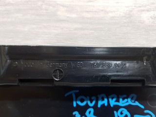 Накладка рамки двери задняя правая, ориг. номер 760839902041, Volkswagen Touareg 2014-2018