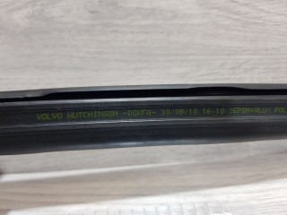 Накладка стекла передней левой двери, ориг. номер 31335770, Volvo S60 2013-2018