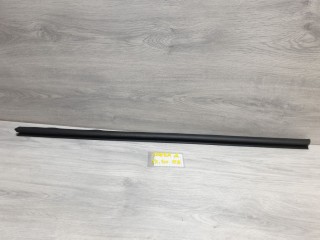 Накладка стекла передней левой двери, ориг. номер 13188958, Opel Corsa D 2006-2011