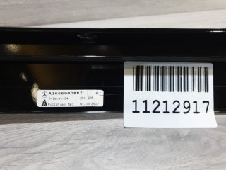 Накладка рамки двери задняя правая, ориг. номер A1666900887, Mercedes GL-klasse X166 GL GLS 2012-2016