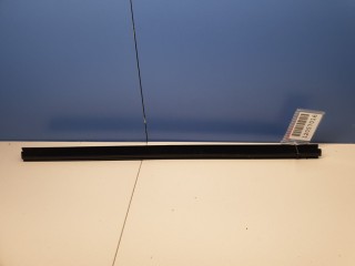 Накладка стекла задней правой двери, ориг. номер 828341CA0A, Infiniti FX QX70 S51