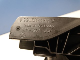 Кронштейн замка двери передний левый, ориг. номер 99153704501, Porsche 911 991 2011-2015