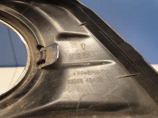 Заглушка птф фары в бампере правая, ориг. номер 622564BA0B, Nissan X-Trail T32 2013-2019