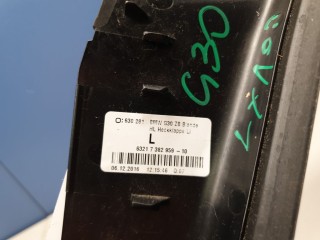 Водосток заднего левого фонаря, ориг. номер 63217382959, BMW 5 G30 F90 2016-2020