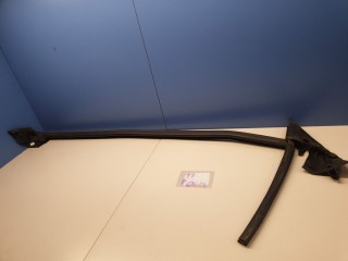 Накладка стекла передней правой двери, ориг. номер 8S0837480B, Audi TT 8S 2014-2019