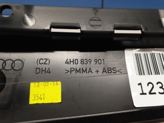 Накладка рамки двери задняя левая, ориг. номер 4H0839901B5FQ, Audi A8 S8 D4 2013-2017