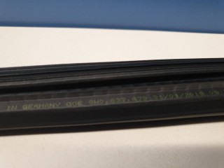 Накладка стекла передней левой двери, ориг. номер 8W0837479, Audi A4 B9 2015-2020
