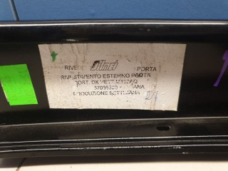 Накладка рамки двери задняя правая, ориг. номер 670061898, Maserati Quattroporte 5 2003-2008