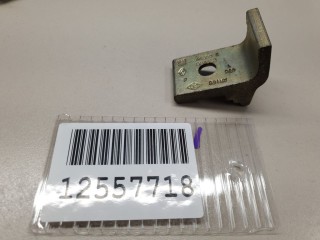 Кронштейн петли двери, ориг. номер 91166889, Opel Vivaro A 2006-2014