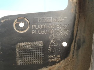 Брызговик задний правый, ориг. номер PU06003180R1, Toyota Camry V70