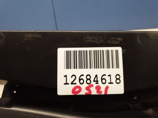 Водосток лобового стекла, ориг. номер 557510K180, Toyota Hilux N125