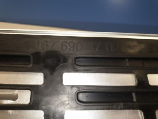 Накладка подножки, ориг. номер A1676904702, Mercedes GL-klasse X167 GLS