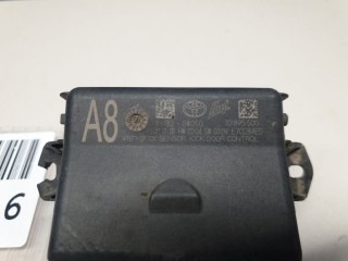 Датчик открывания двери багажника, ориг. номер 891B20W050, Toyota RAV 4 2015-2019