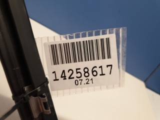 Накладка стекла передней правой двери, ориг. номер 51337258300, BMW 3 F30 2011-2016