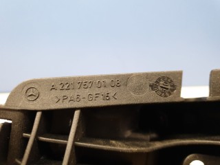 Кронштейн в крышку багажника, ориг. номер A2217570108, Mercedes S-klasse W221 2005-2009