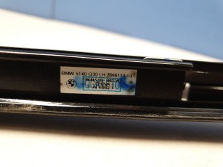Молдинг рамки передней левой двери, ориг. номер 51337390113, BMW 5 G30 F90 2016-2020